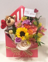 imagem de Mini Box com flor e Chocolate